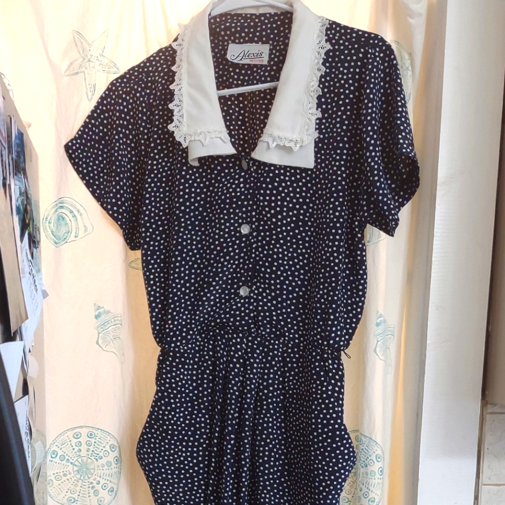 Retro dress with pockets